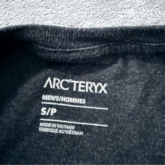 Arcteryx T Shirt Graphics Grey size Mens Small - Picture 6 of 6